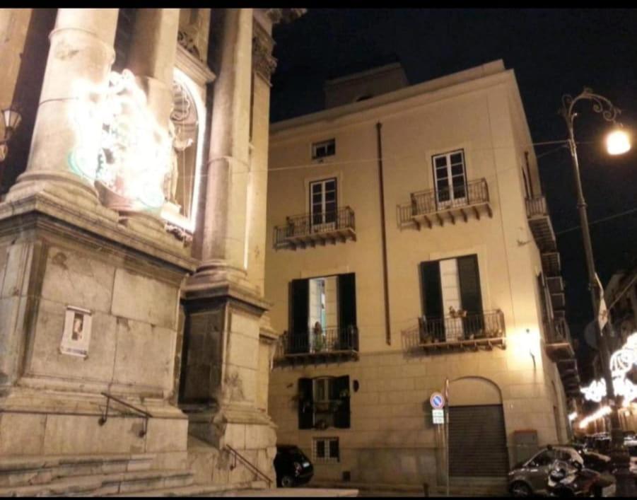 Appartamento La Dimora Della Kalsa Palermo Esterno foto