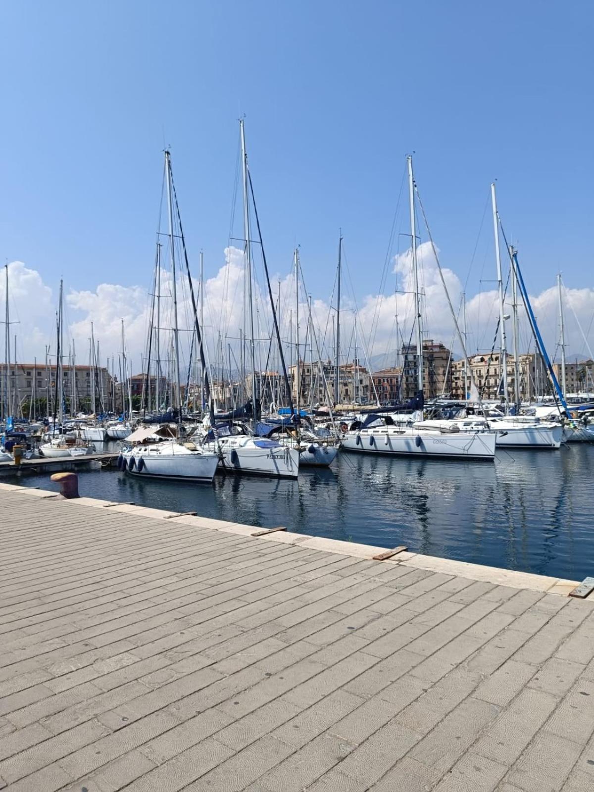 Appartamento La Dimora Della Kalsa Palermo Esterno foto